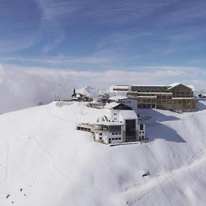 Berghotel Schmittenhoehe - 2000M